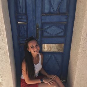 Meet your Posher, Lydia